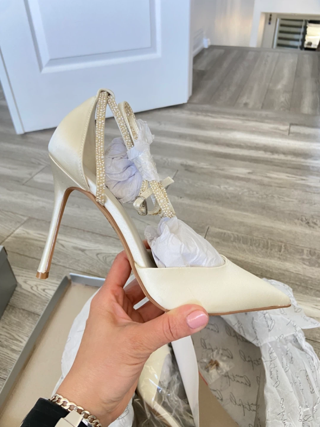 Galina Signature MOXXI Heels - Size 8 - Ivory - photo 4