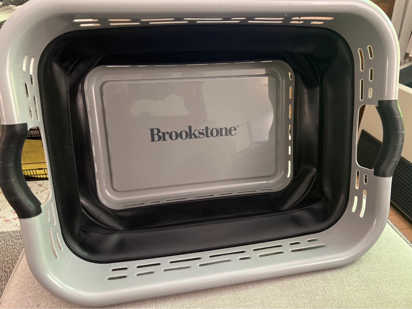 Brookstone Collapsible Laundry Basket - photo 3