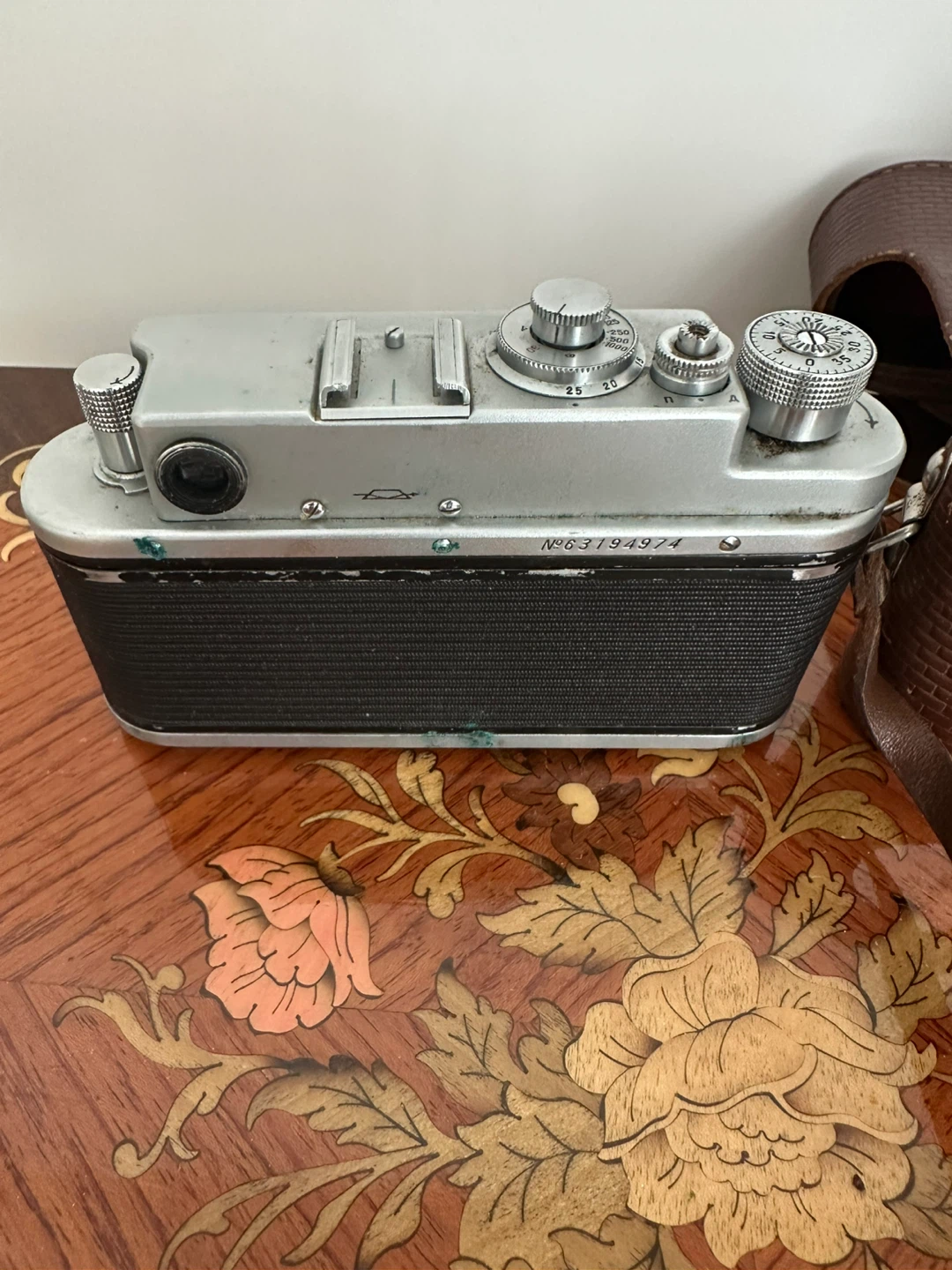 Zorki-4 35mm Film Camera with Jupiter-8 Lens and Case - photo 5