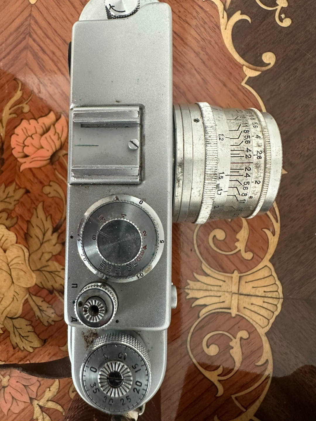 Zorki-4 35mm Film Camera with Jupiter-8 Lens and Case - photo 2
