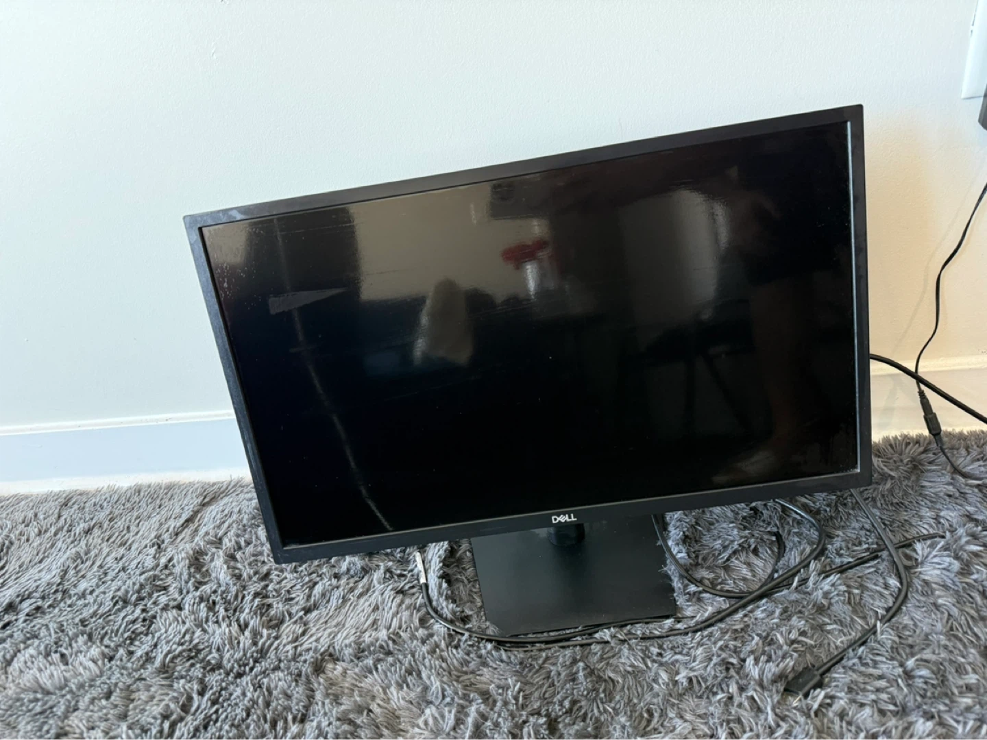 2 Dell Monitor and 1 HP ( Eye Easy) monitor - photo 3