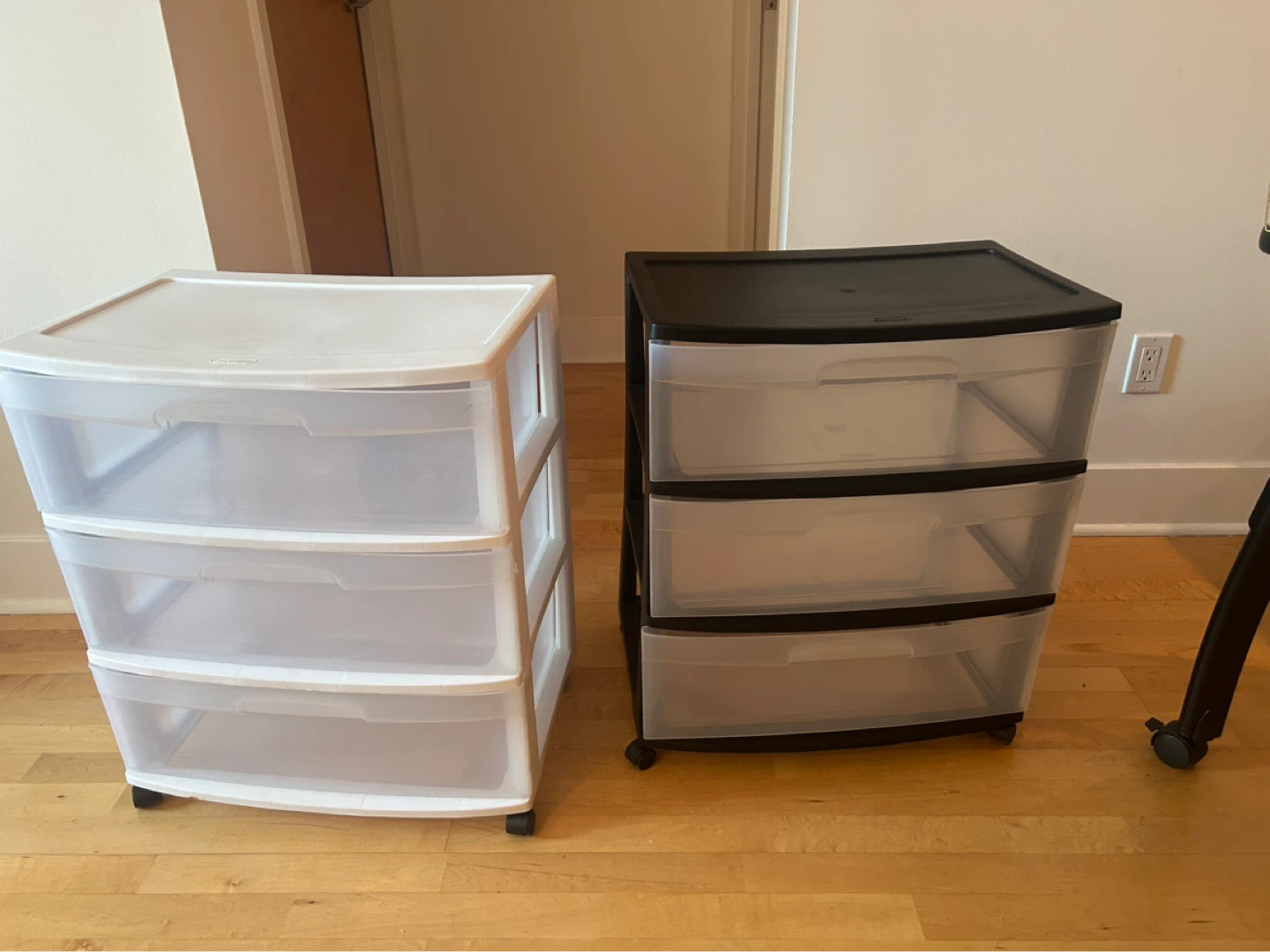 Plastic Drawer Storage Carts (2 Units) - photo 2