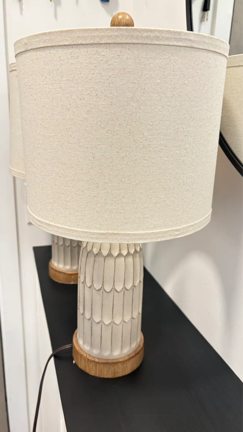 Set of 2 Cream Textured Table Lamps with USB Ports - photo 4