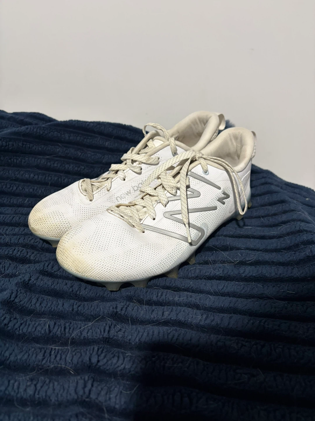 New Balance Football Cleats - Men's Size 10.5 - photo 2