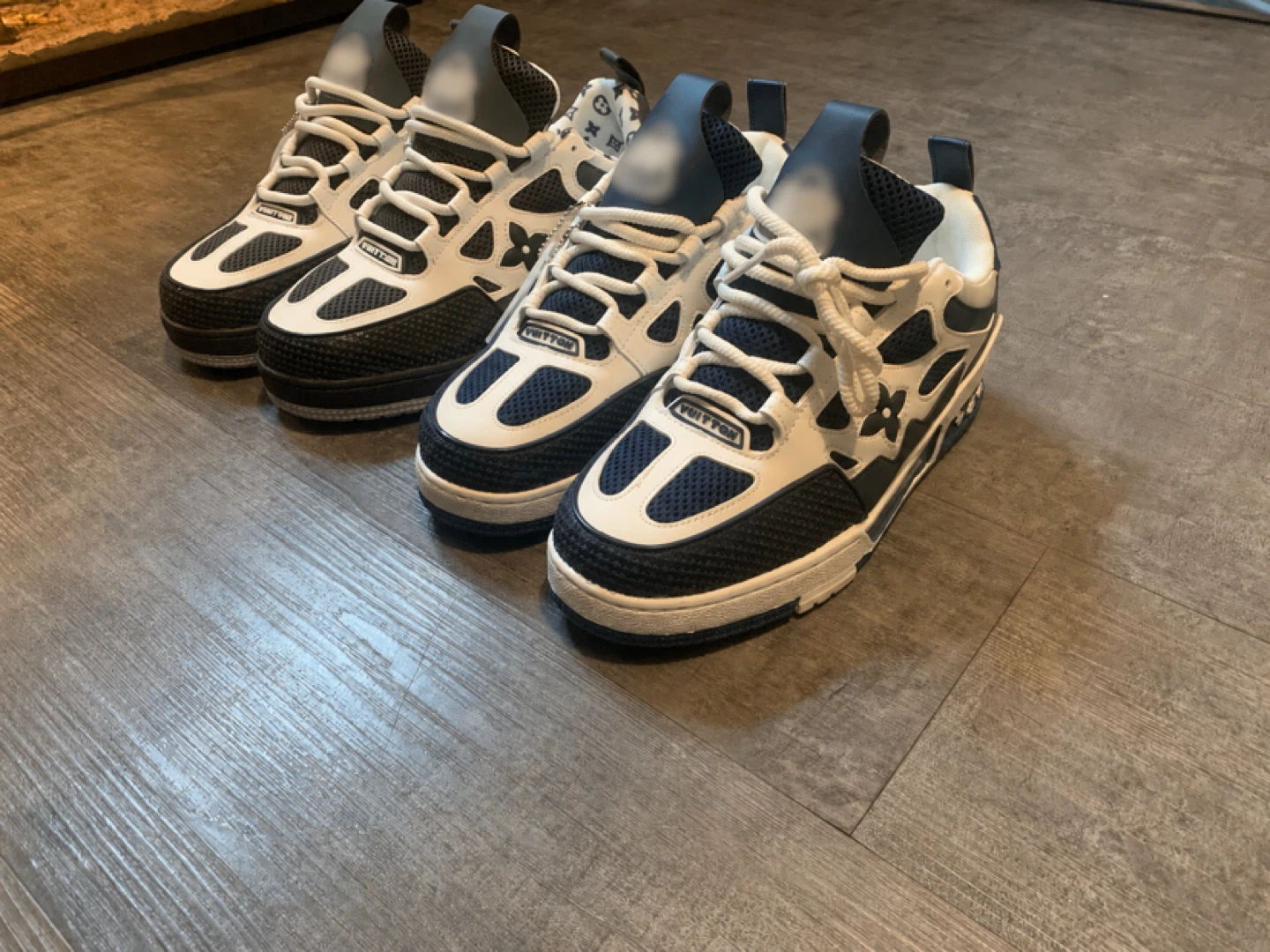 LV skates