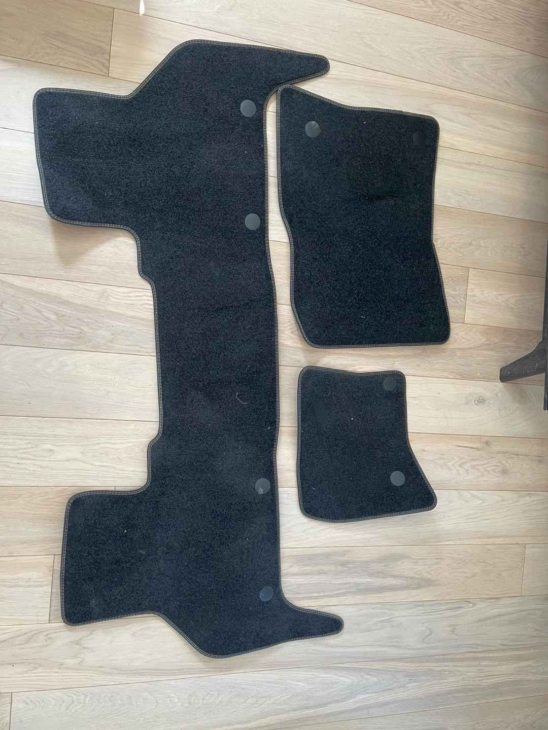 Land Rover Floor Mats Set
