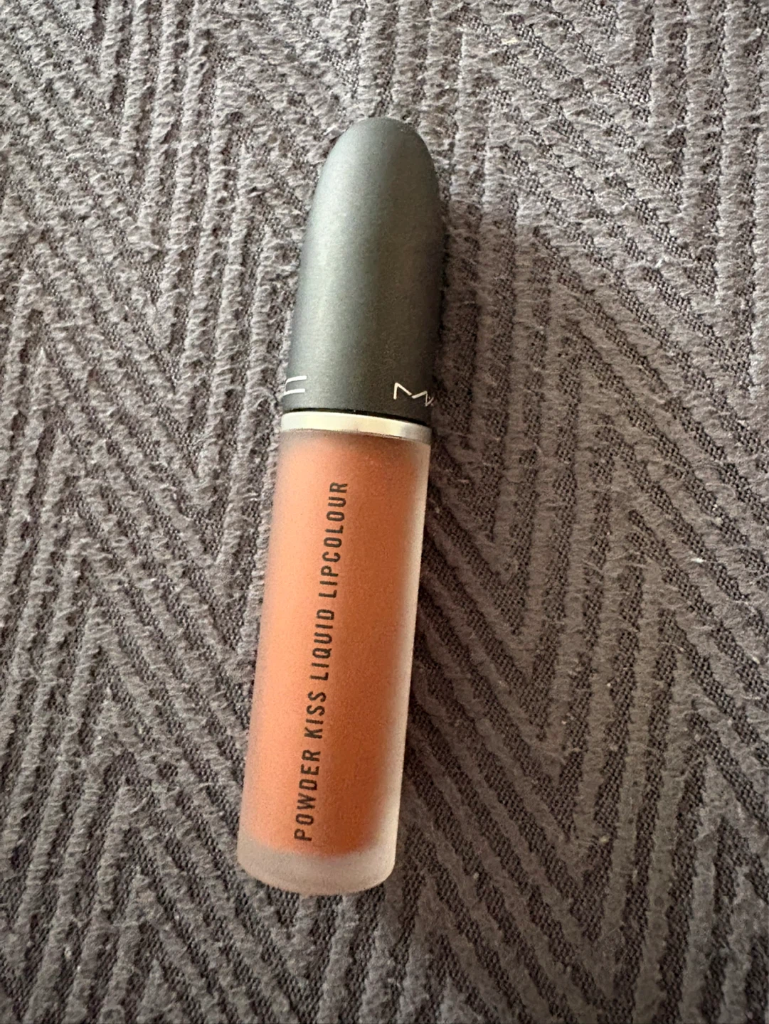 MAC Powder Kiss Liquid Lipcolour - Impulsive