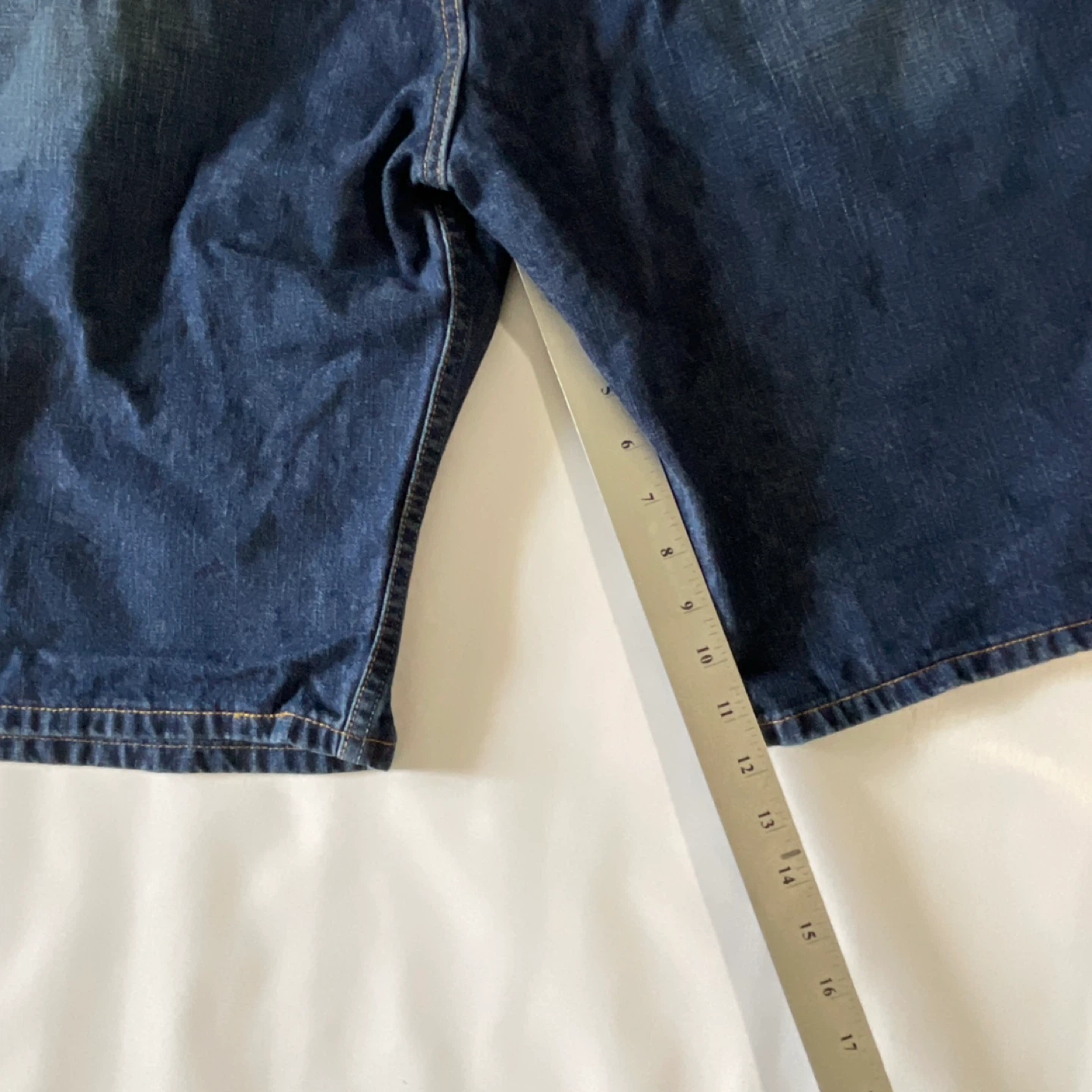 Levi's 569 Blue Denim Shorts. Size 40 Men's - photo 4