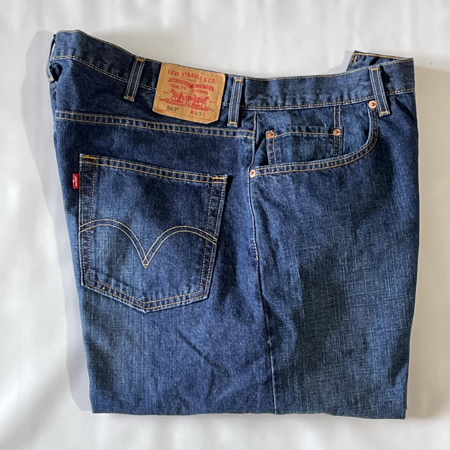 Levi's 569 Blue Denim Shorts. Size 40 Men's