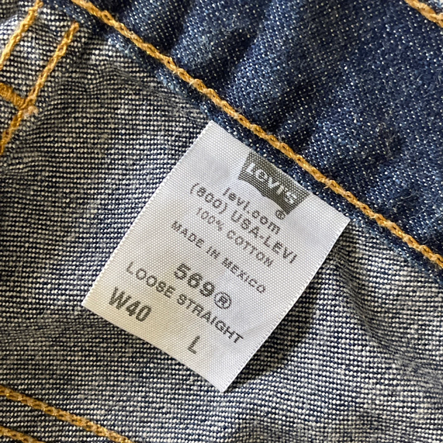 Levi's 569 Blue Denim Shorts. Size 40 Men's - photo 2
