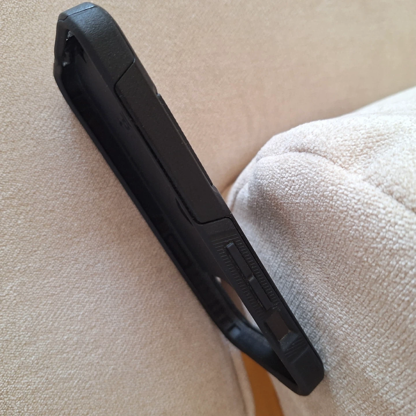 OtterBox DROP+ Black Phone Case - photo 4
