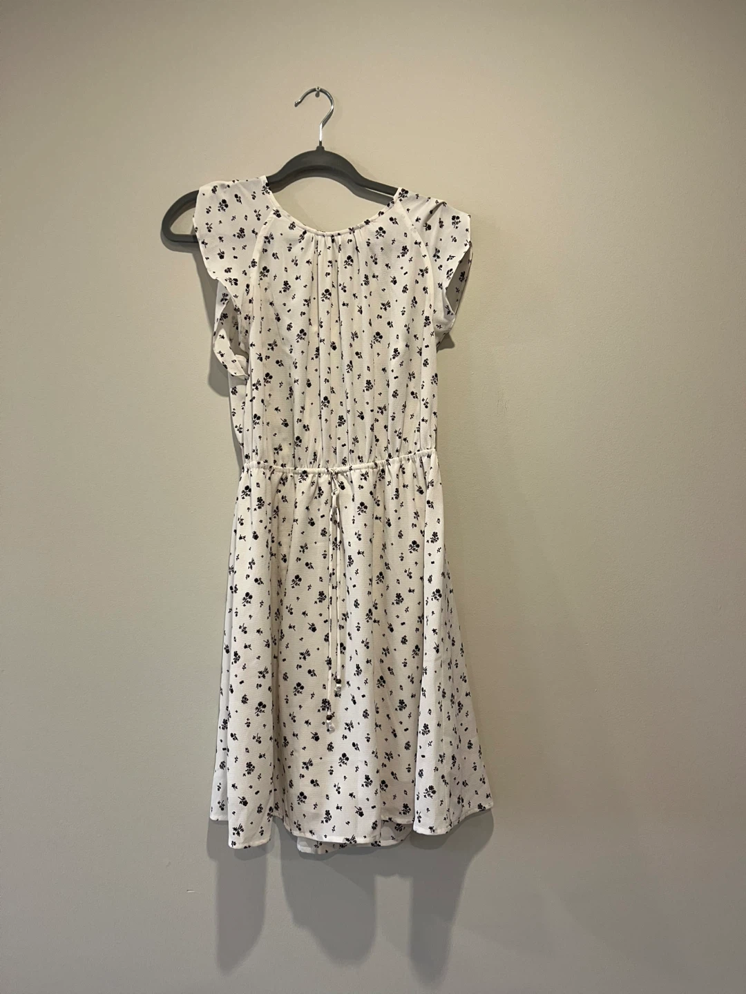 Bundle of Women's Dresses - photo 3