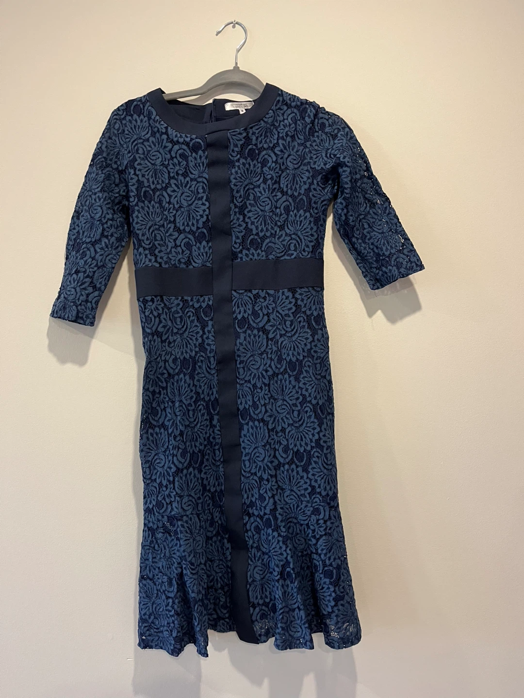 Bundle of Women's Dresses - photo 2