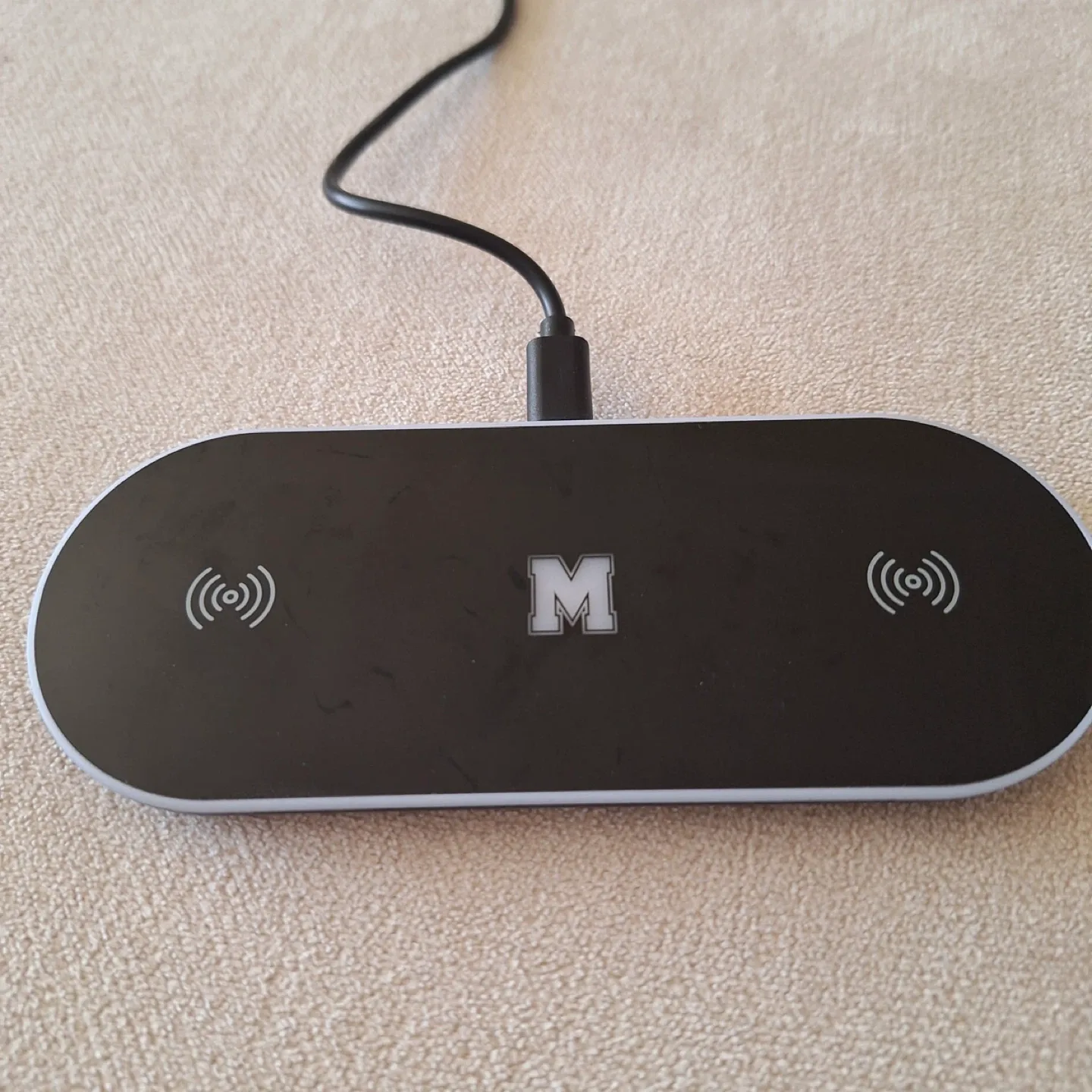 M Wireless Dual Charging Pad EL182/AB0039 - photo 2