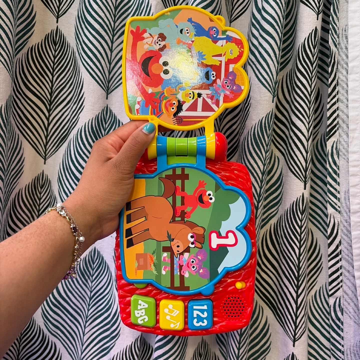 Elmo talking toy - photo 3