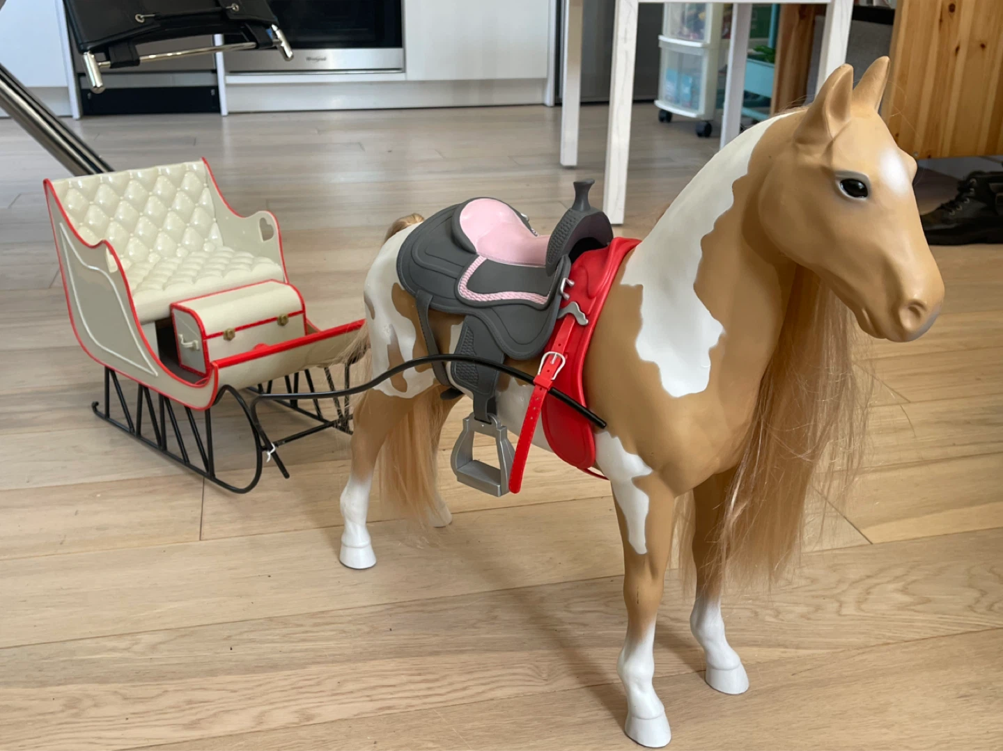 Toy Horse with Sleigh Set - photo 2