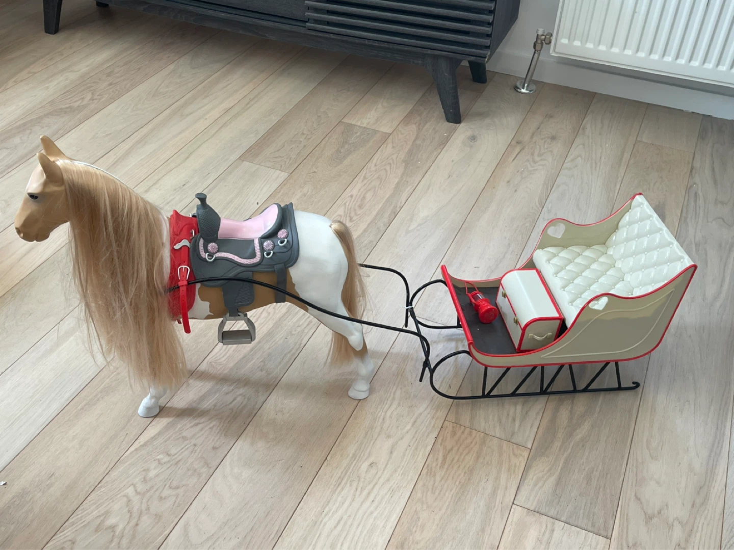Toy Horse with Sleigh Set