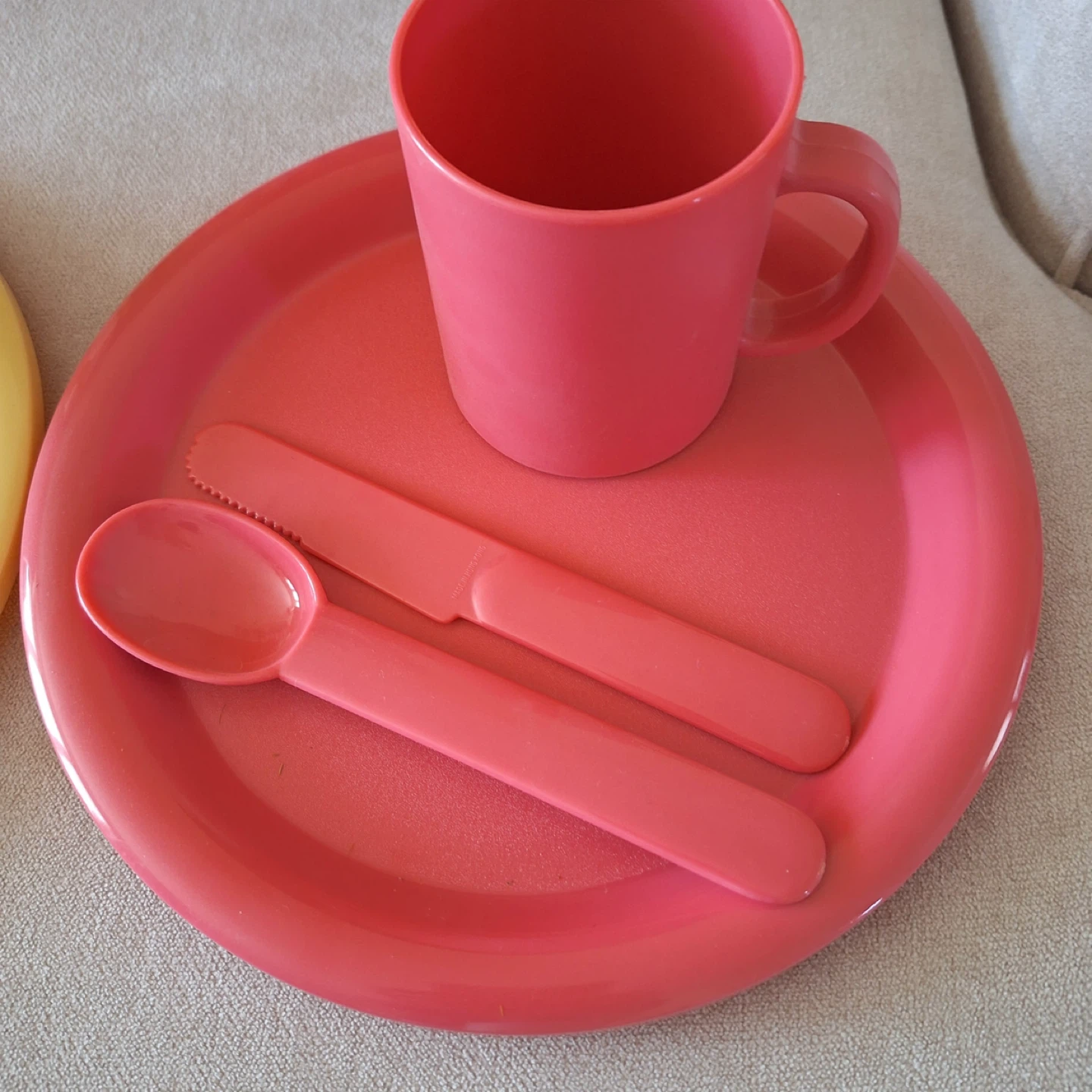 Plastic Picnic Play Set with Basket - photo 5