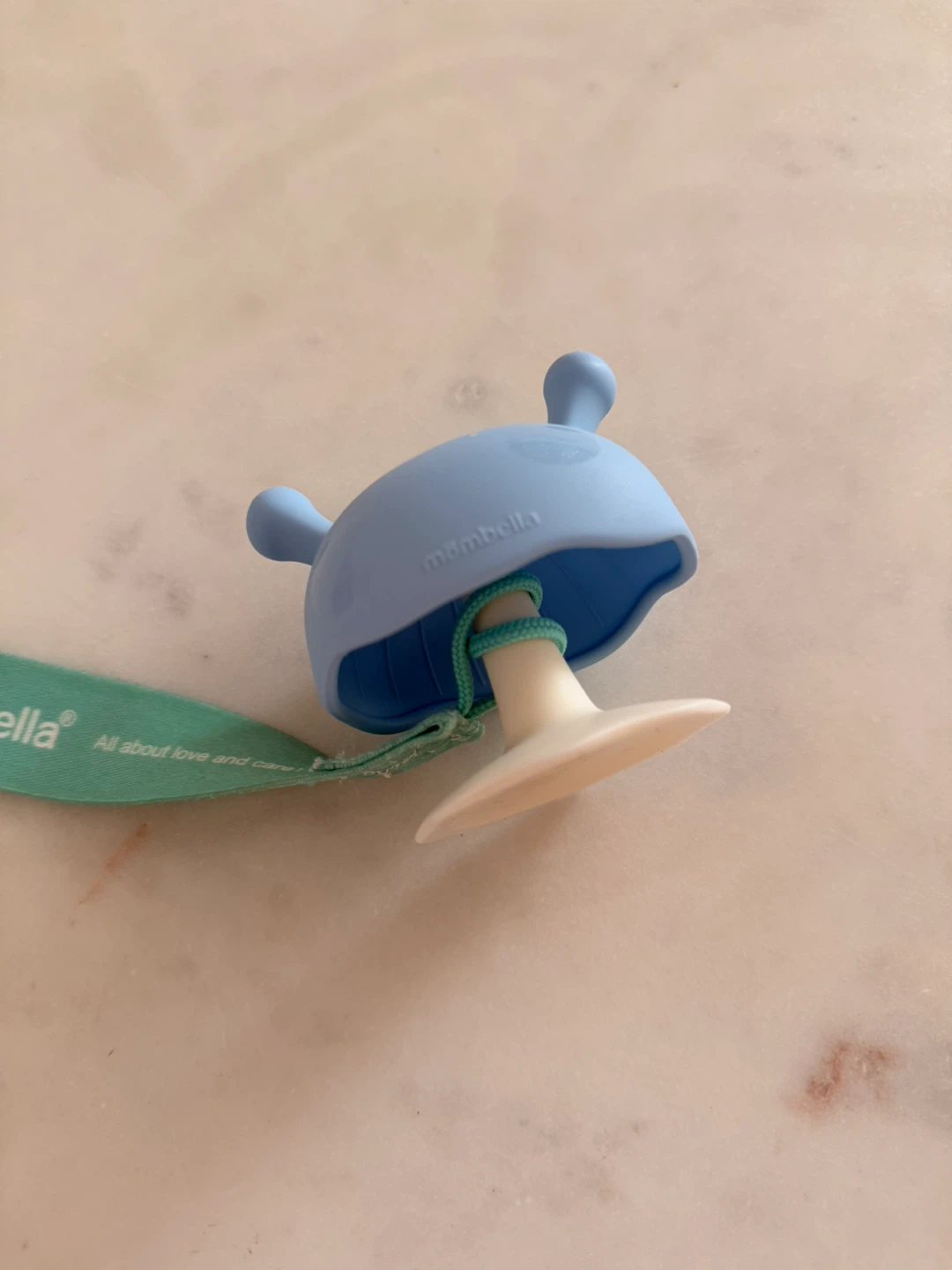 Mombella Nipple Pacifier Clip