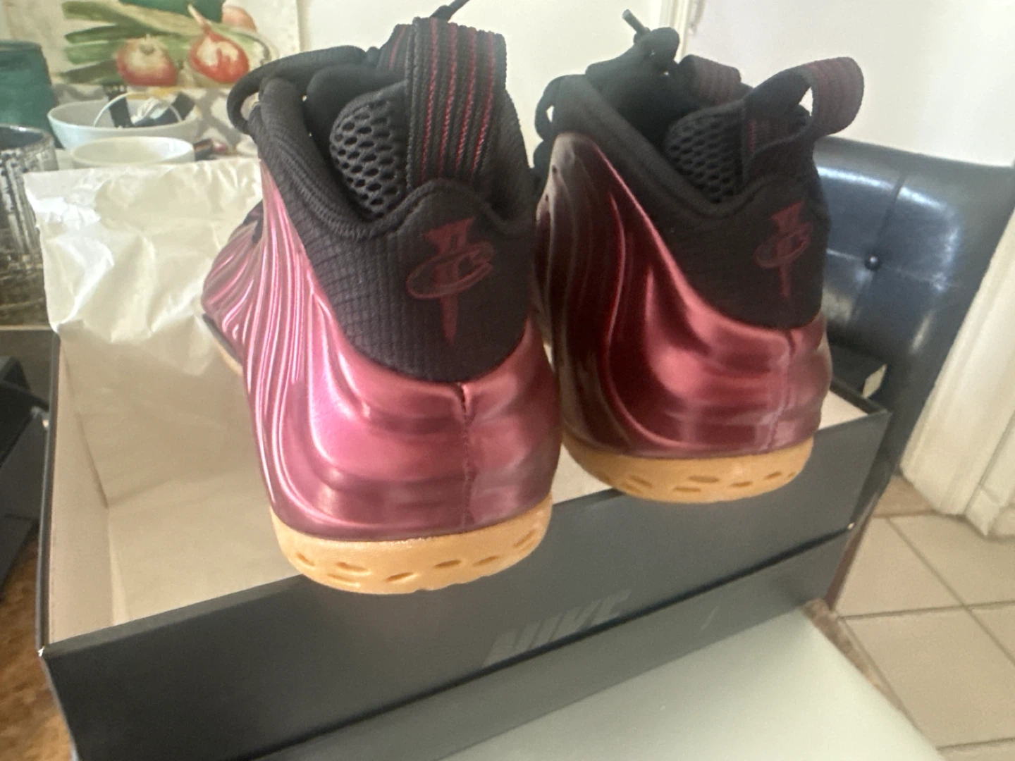 Nike Air Foamposite One 'Night Maroon' Size 8 - photo 5