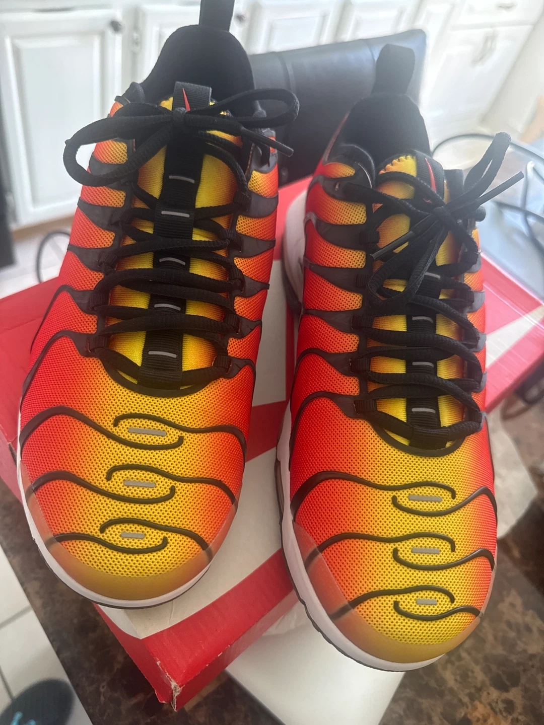 Nike Air Max Plus TN Ultra Men's Running Shoes Size 8 - photo 3