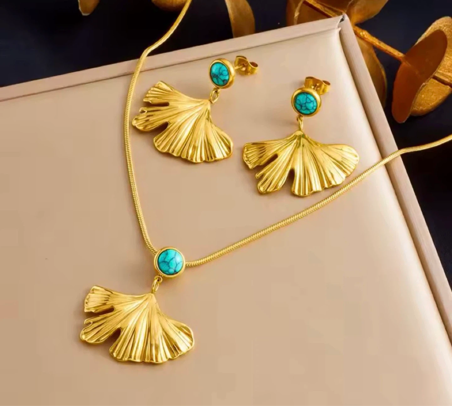 Gingko Leaf Pendant Necklace and Earrings Set