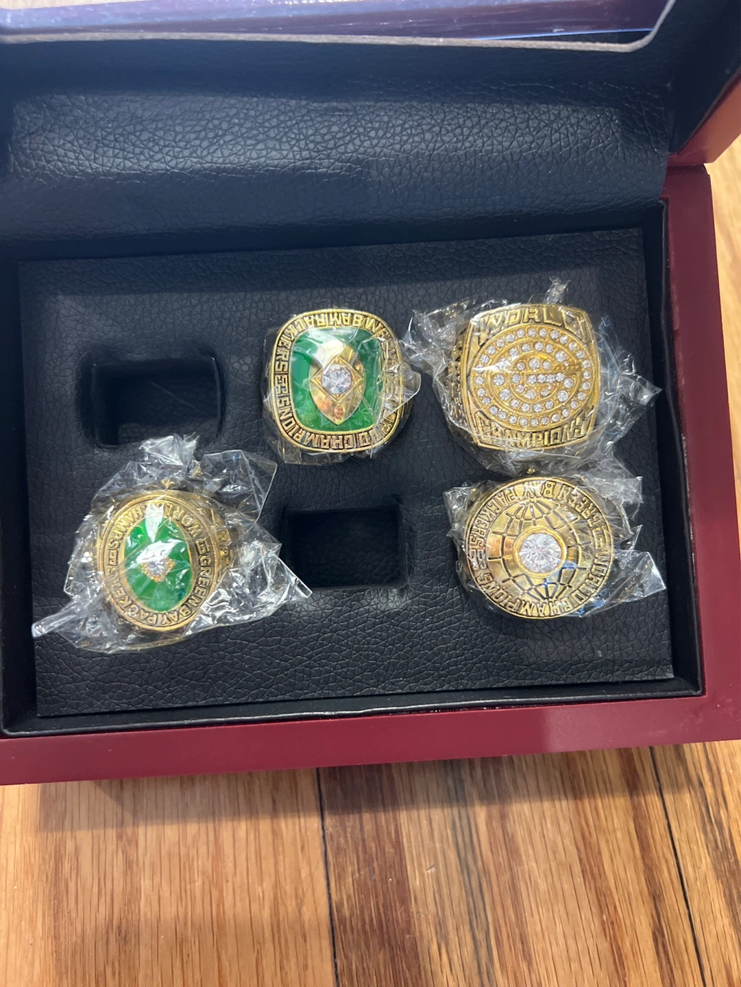 Set of 4 Championship Rings - photo 2