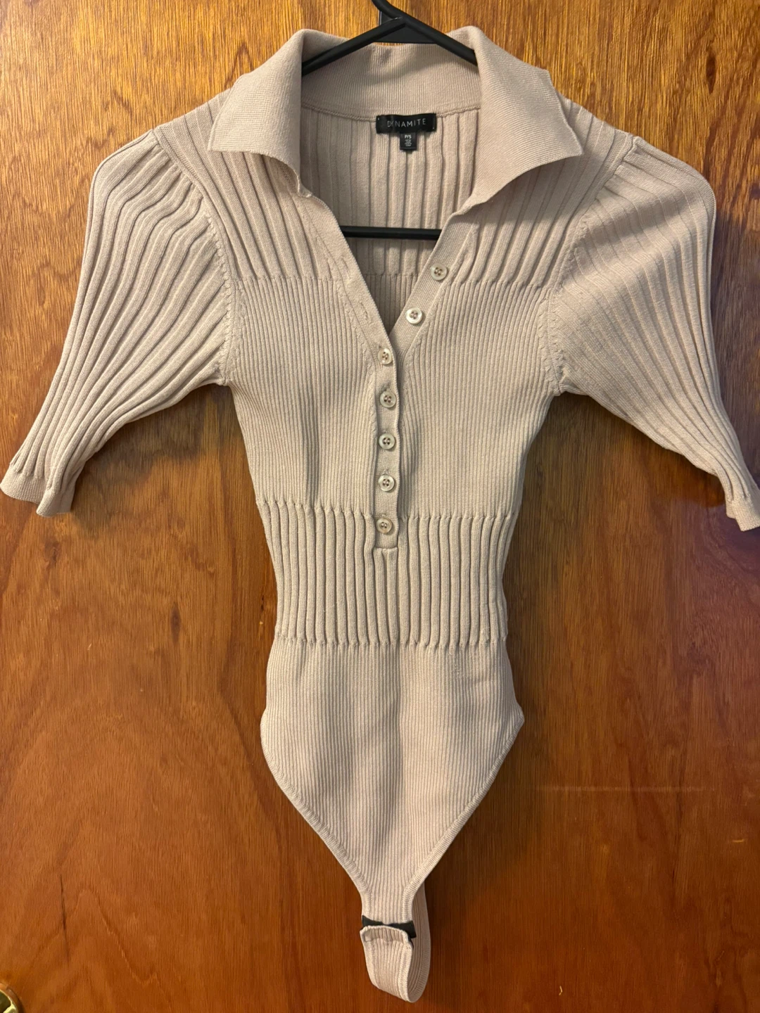 🆓 Dynamite Ribbed Collared Bodysuit - Beige - P/S