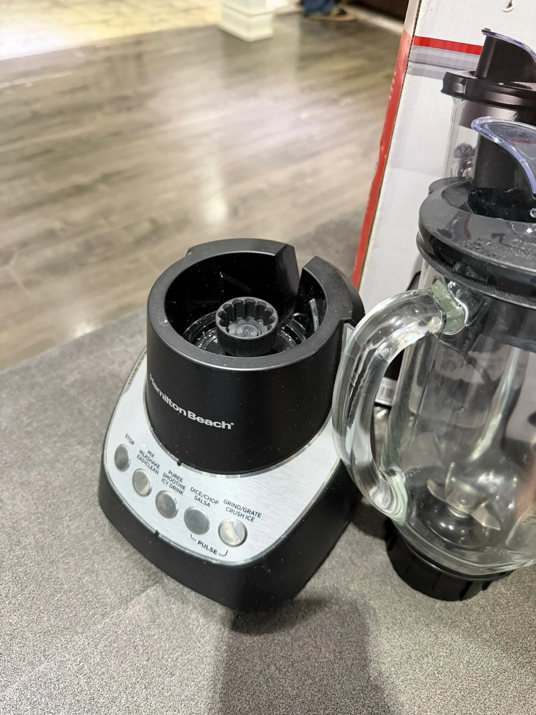 Hamilton Beach Wave-Action Blender with Glass Jar - photo 2