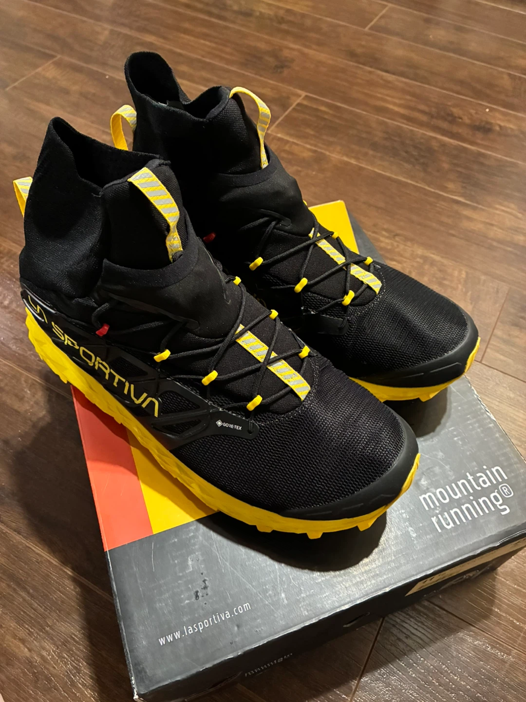 La Sportiva Blizzard GTX Running Shoes (11.5) - photo 2