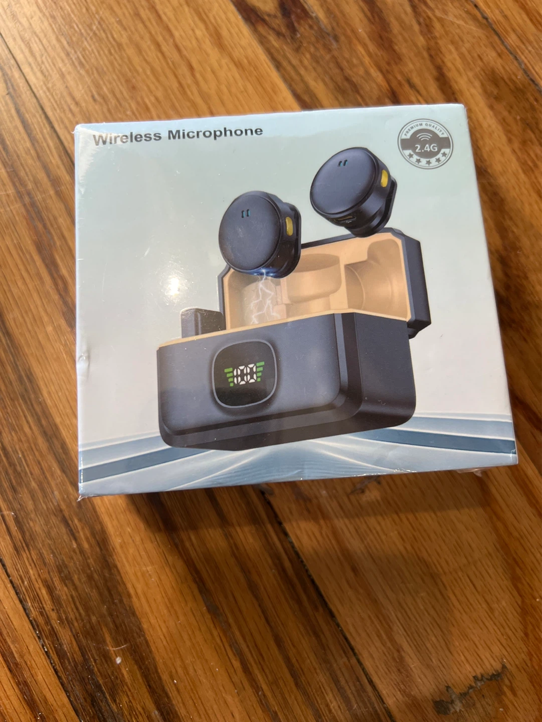 Wireless Microphone Q8 Black IOS