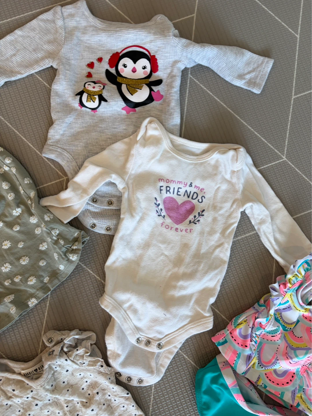 $10 summer bundle 3-6mo - photo 4