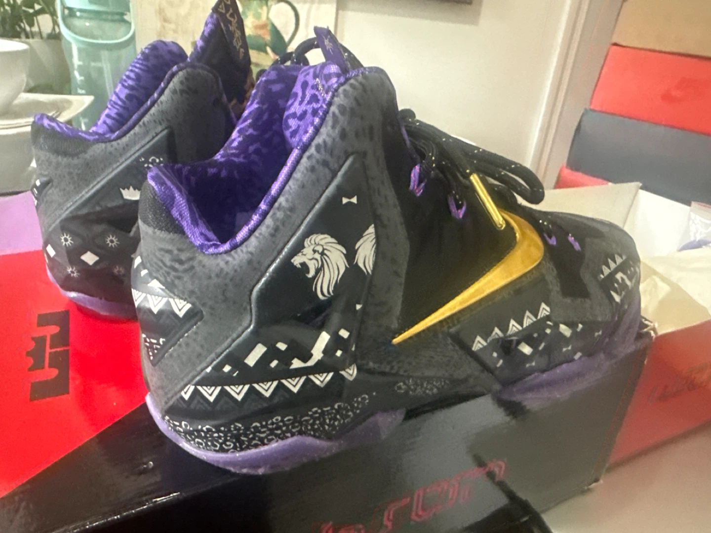 Nike LeBron XI BHM Basketball Shoes - photo 5