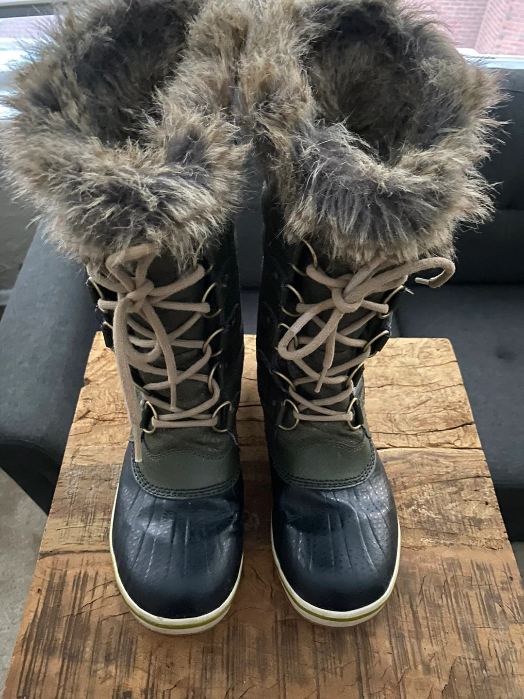 Sorel Waterproof Winter Boots with Fur Trim - photo 2
