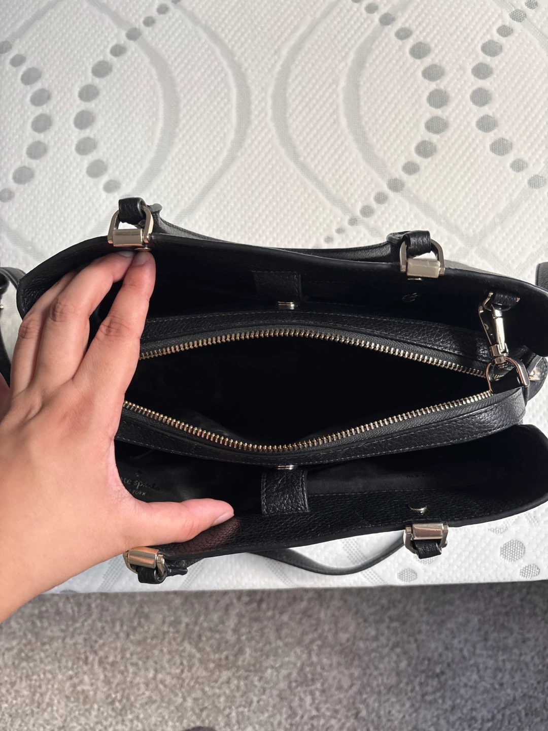 Kate Spade Black Leather Satchel Handbag - photo 2