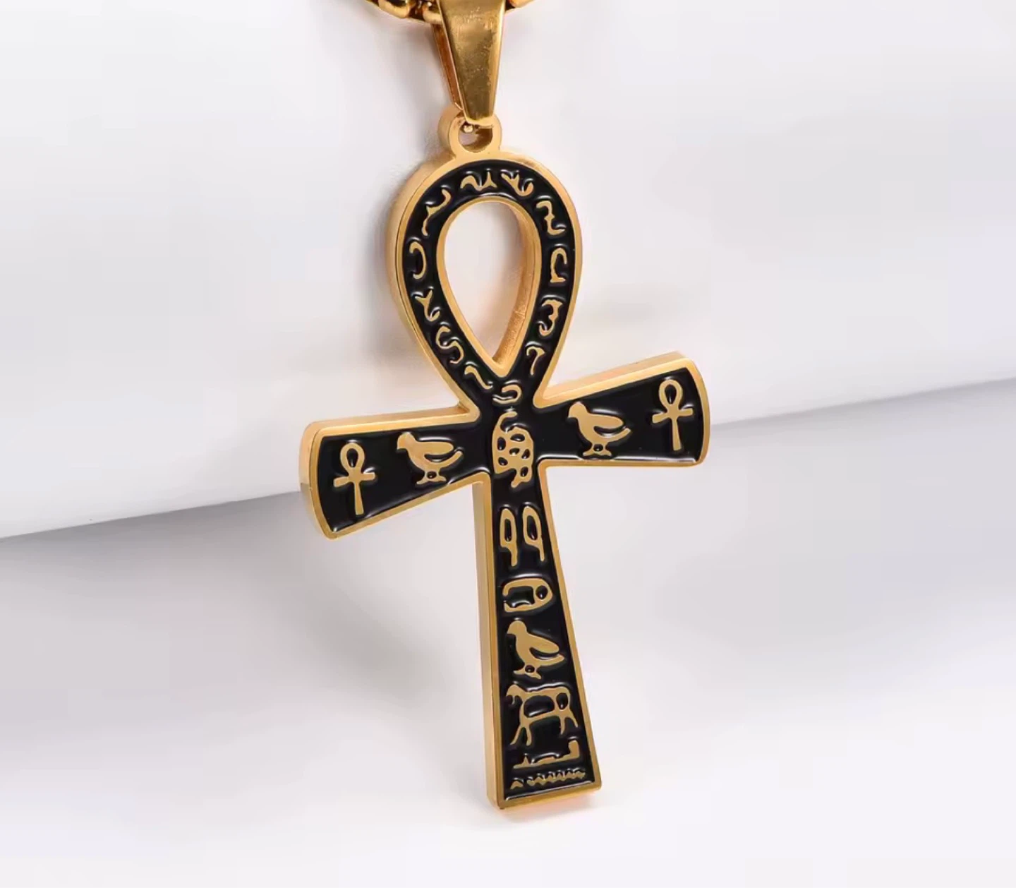 Gold Ankh Pendant Necklace