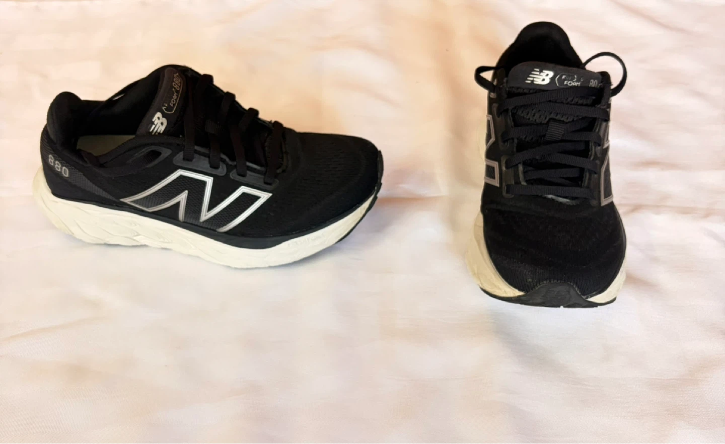 Size 5 New Balance 880 Black Running Shoes