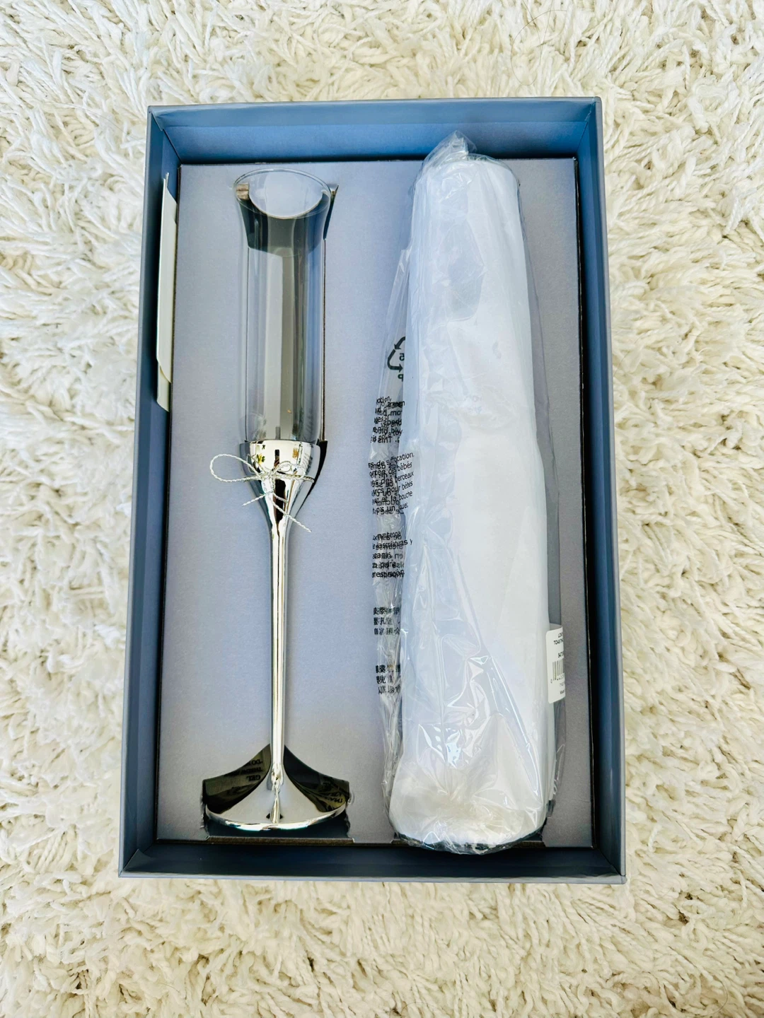 Vera Wang Wedgwood Champagne Flutes - Set of 2 - photo 2