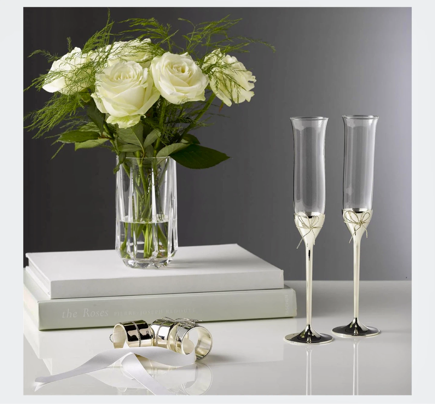 Vera Wang Wedgwood Champagne Flutes - Set of 2