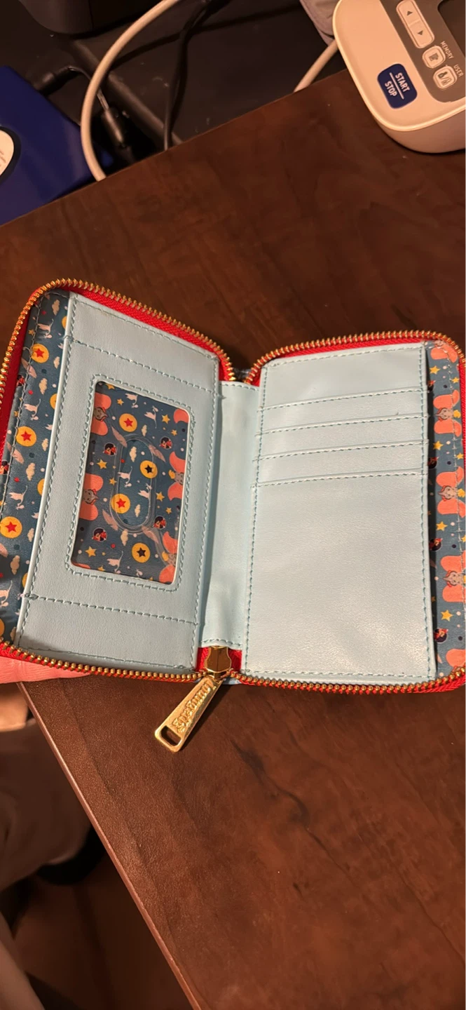 Disney Loungefly Dumbo "DUMBO" Wallet - photo 3