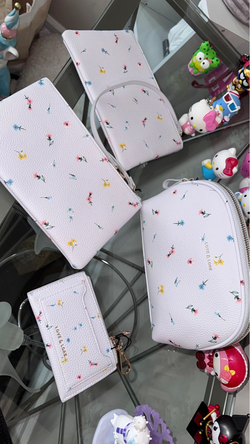 Love & Lore Floral Print Cosmetic Bag and Card Holder Set