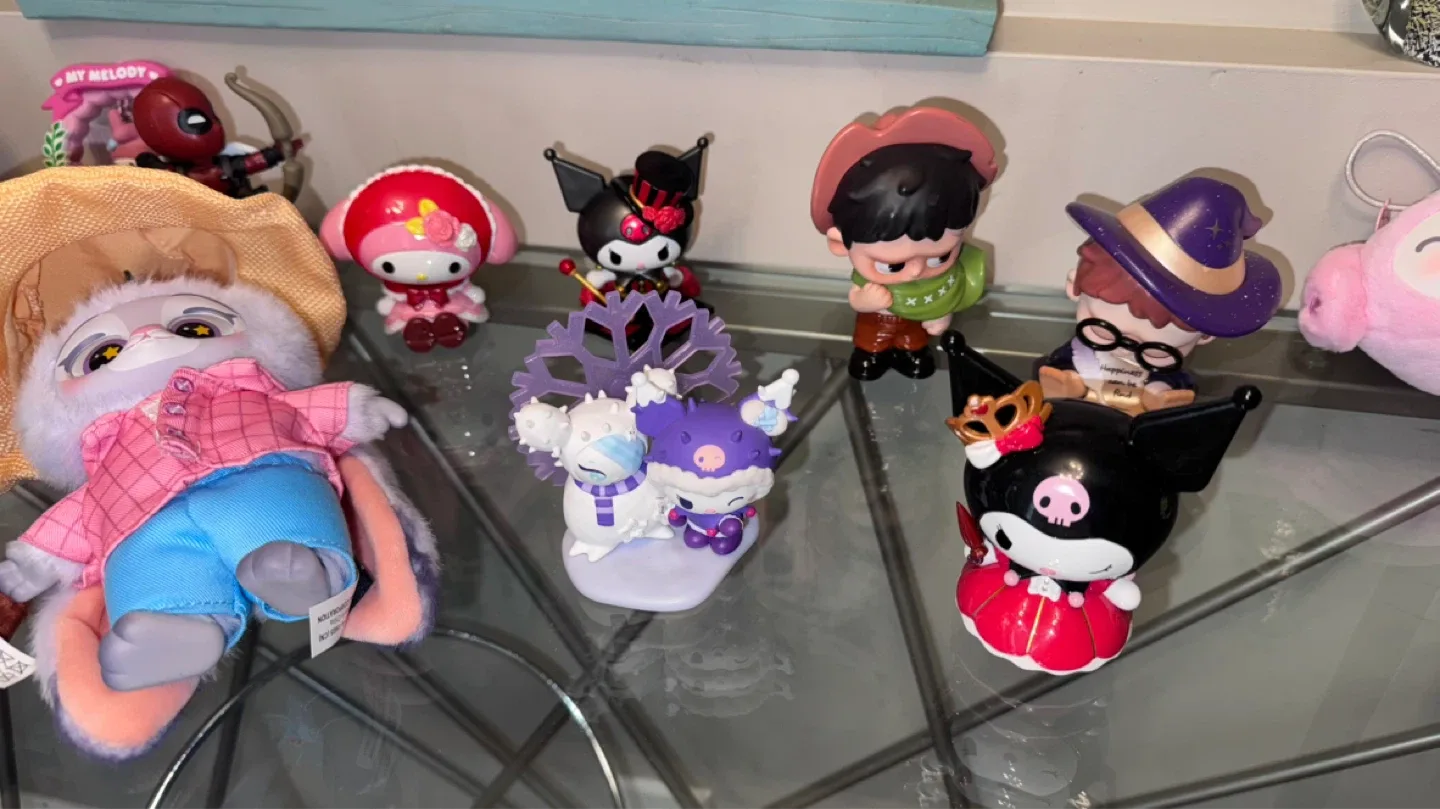 Sanrio Plush Collection Bundle - photo 5