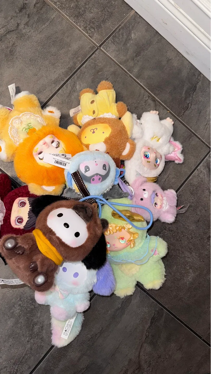 Sanrio Plush Collection Bundle - photo 2