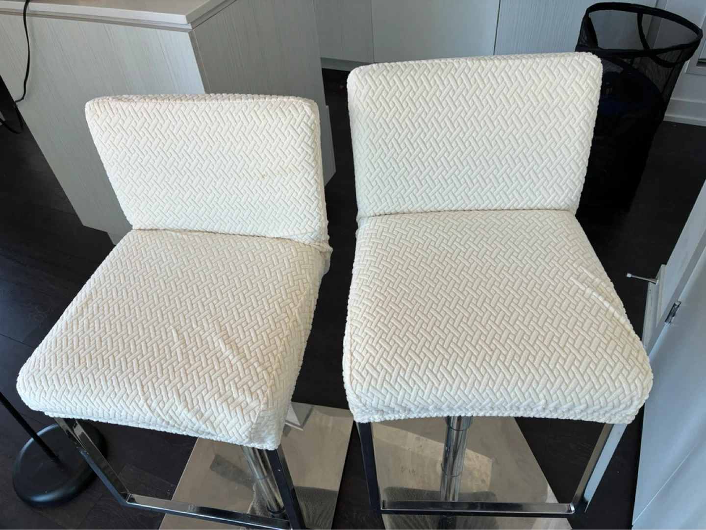 Set of 2 White Faux Leather Bar Stools - photo 5