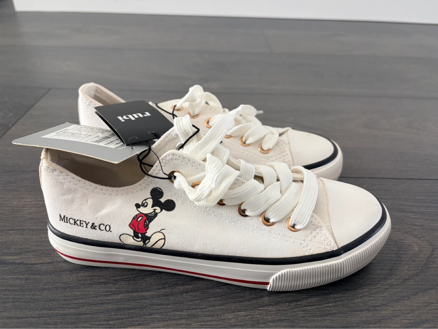 Rubi Mickey Jodi Low Rise White Mickey Canvas Shoes - Size US 4 - photo 2