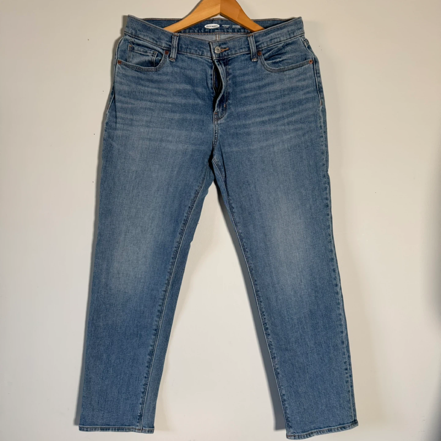 Old Navy Mid-Rise Boyfriend Jeans Size 29/ 8