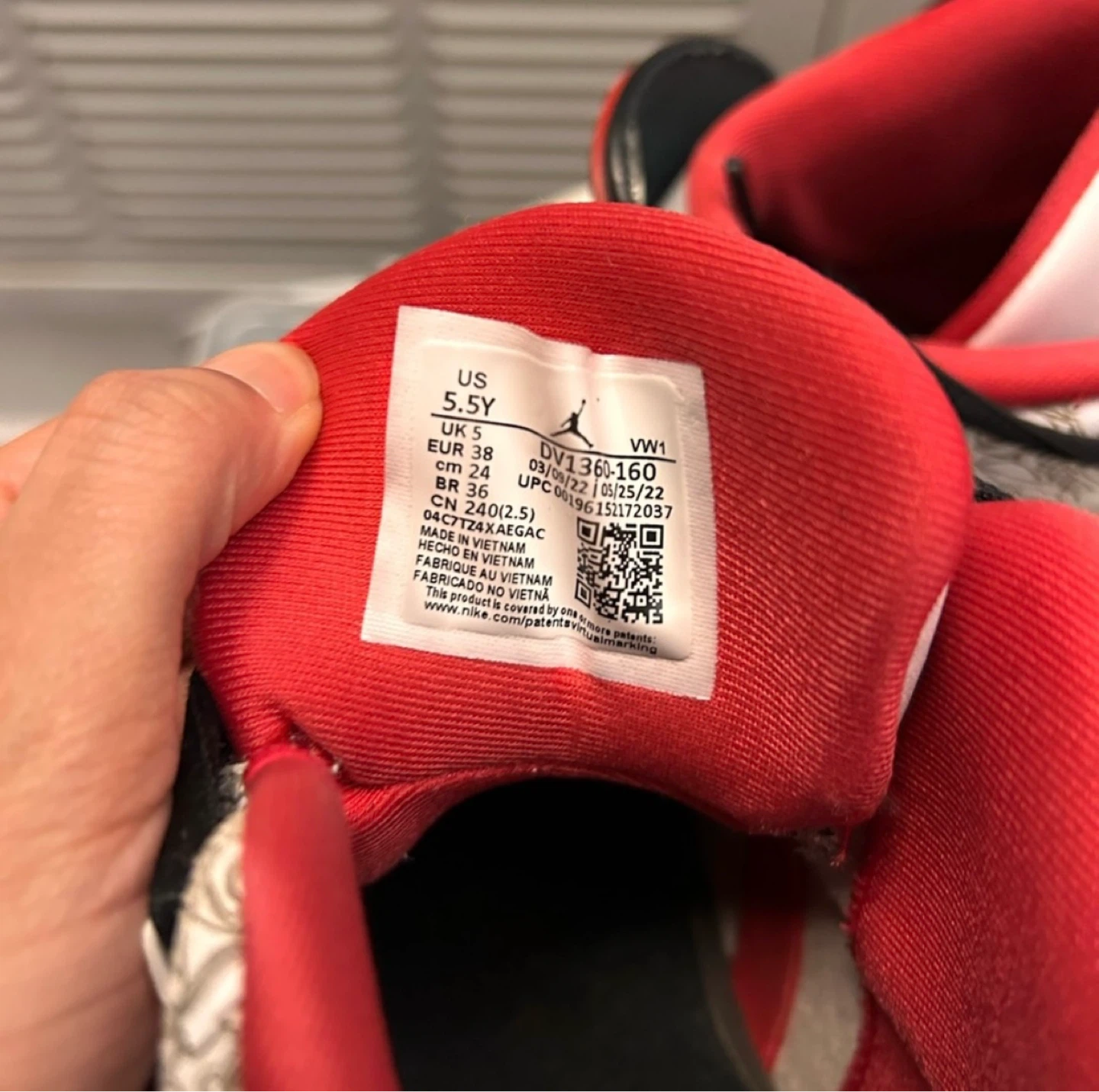 Air Jordan Sneakers - photo 3