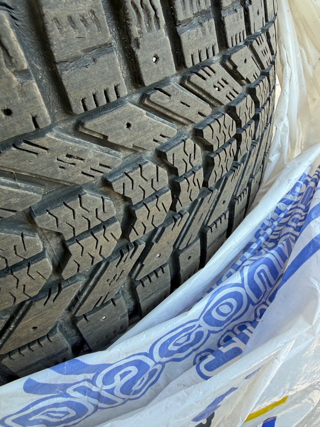 Winterforce 205/55R16 Winter Tires with Rims - photo 2