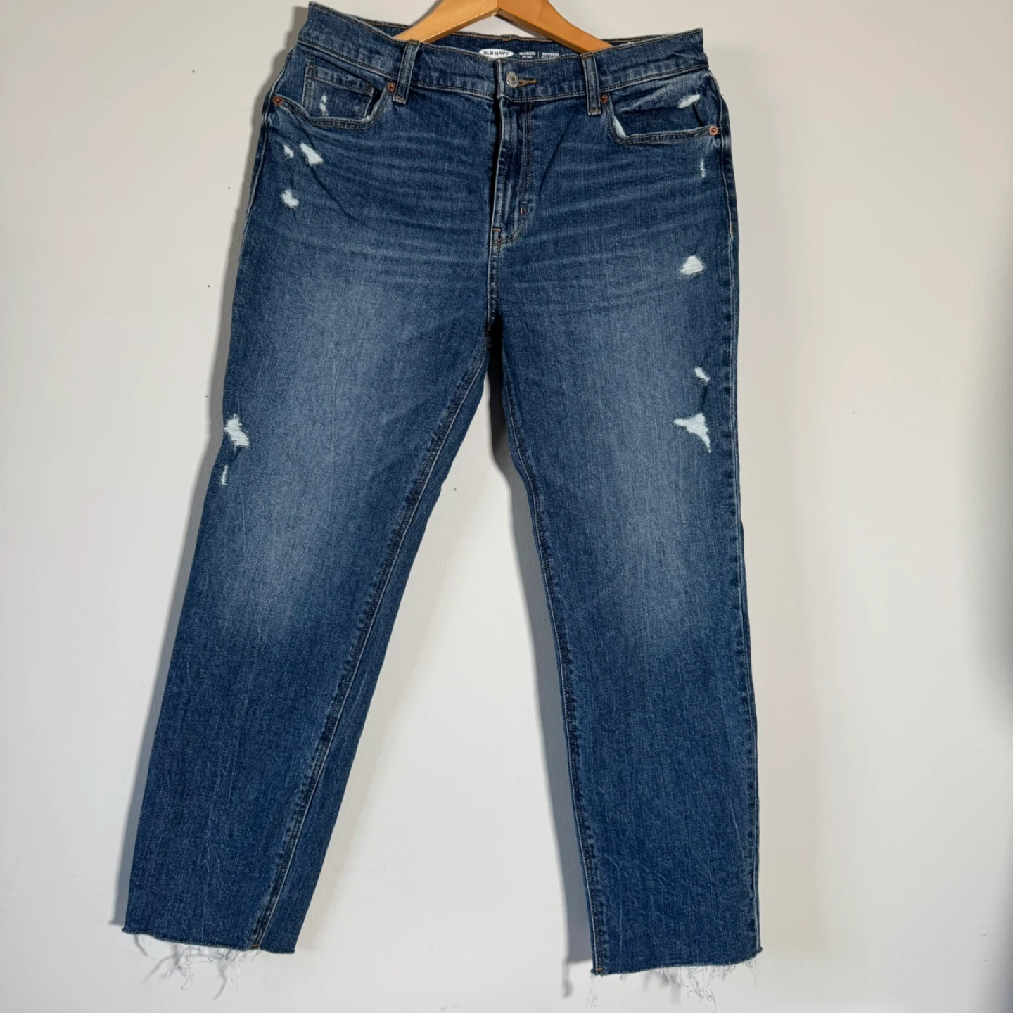 Old Navy Mr Boyfriend Distressed Jeans Size 8