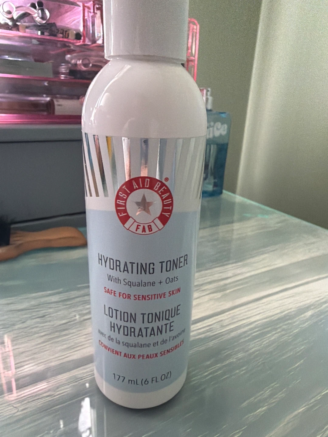 First Aid Beauty Hydrating Toner with Squalane & Oats - 177 ml